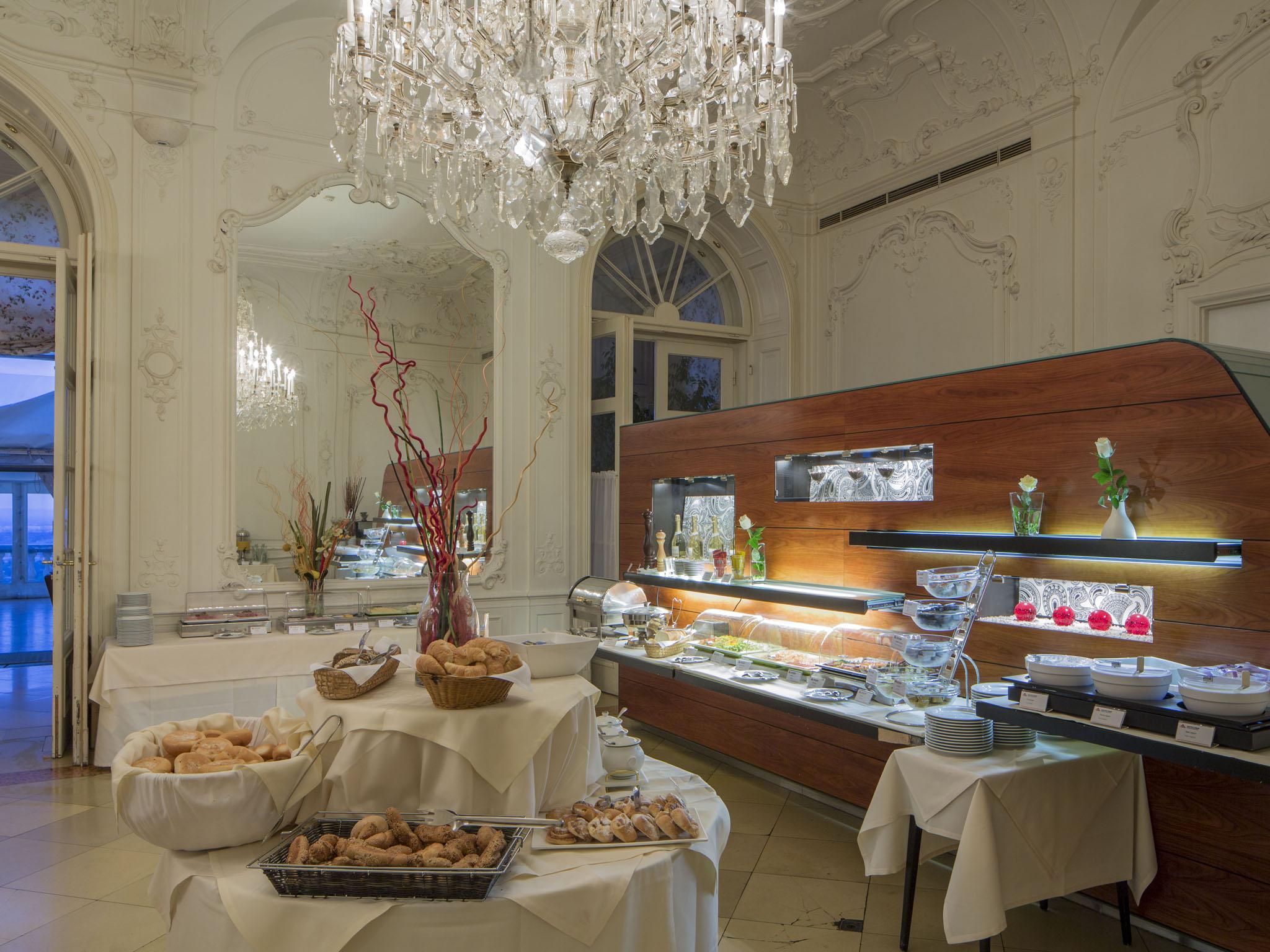 Austria Trend Schloss Wilhelminenberg 4* Wien