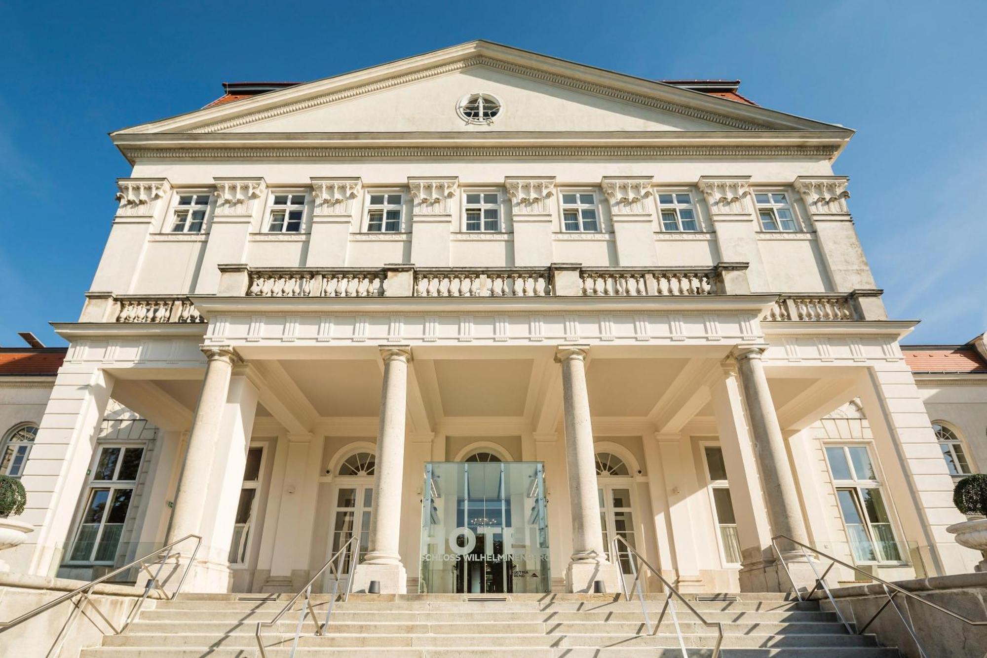 Austria Trend Schloss Wilhelminenberg Wien